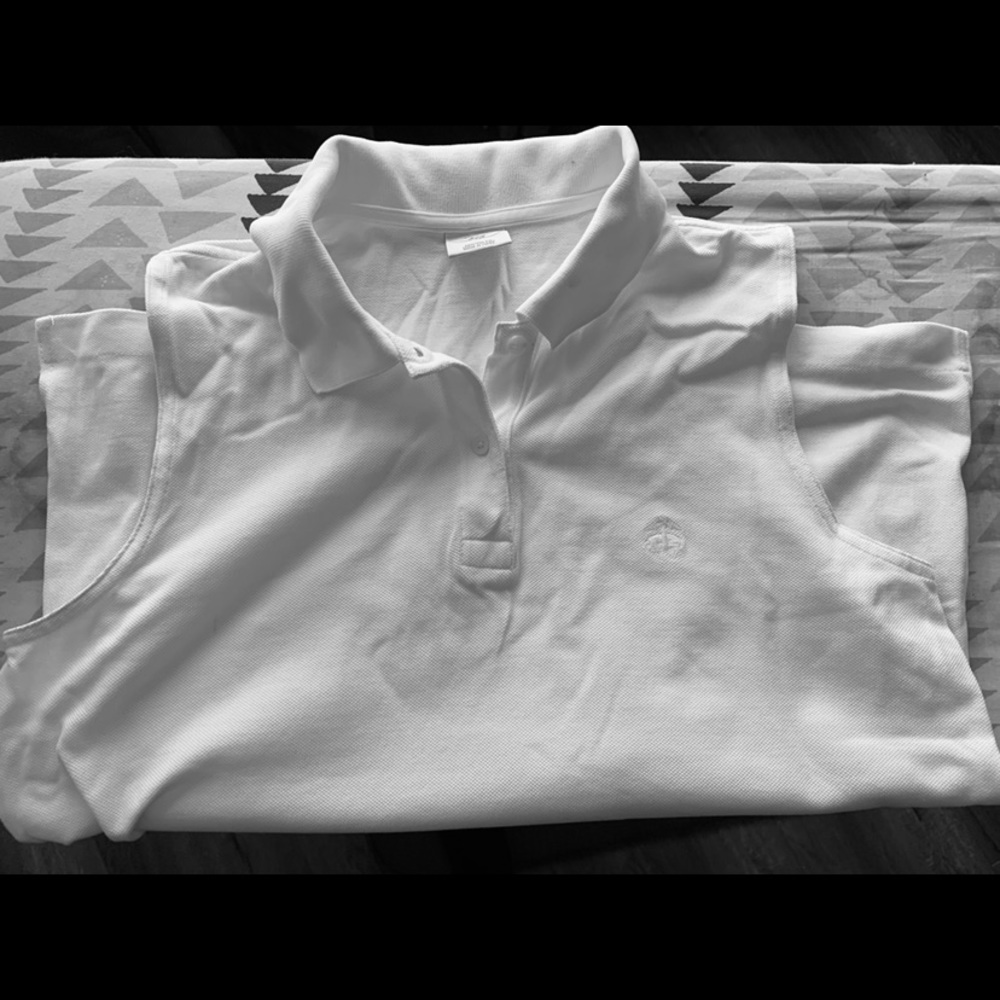 Brooks Brothers Sleeveless Top